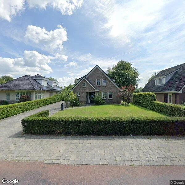 Straatbeeld van Bruglaan 19a, 7611BJ Aadorp