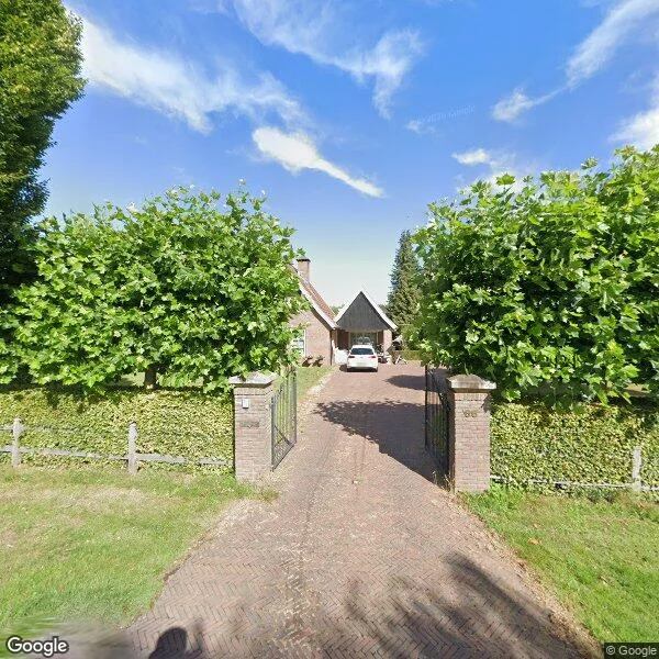 Straatbeeld van Bruglaan 66, 7611BX Aadorp