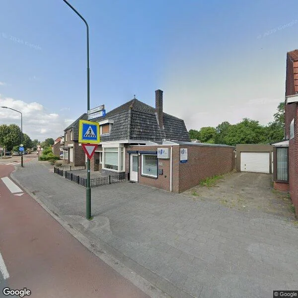 Straatbeeld van Brugstraat 14, 5731HH Mierlo