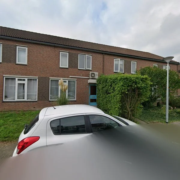 Straatbeeld van Brusselsestraat 70, 6904NL Zevenaar