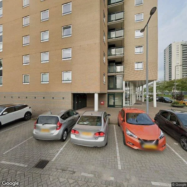 Straatbeeld van Buitenbassinweg 825, 3063TN Rotterdam