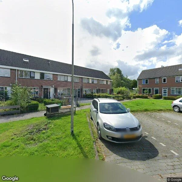 Straatbeeld van Buorrefinnewei 14, 9258CM Jistrum