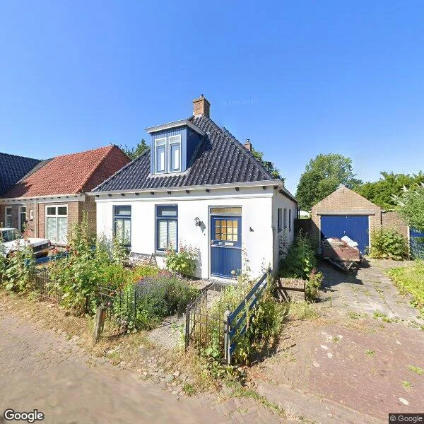 Straatbeeld van Buorren 13, 8584VB Hemelum