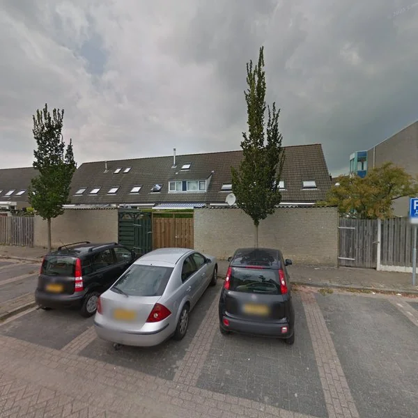 Straatbeeld van Burchtpad 168, 3223GP Hellevoetsluis