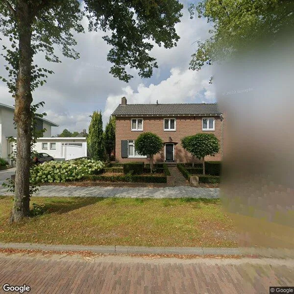Straatbeeld van Burg. de Kuijperlaan 14, 5461AB Veghel