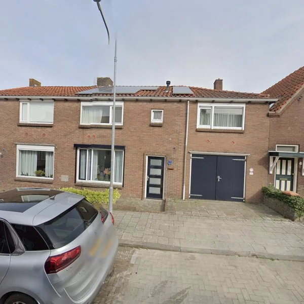 Straatbeeld van Burg. Langebeekestraat 8, 4341AE Arnemuiden
