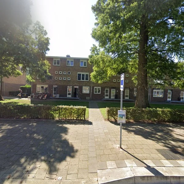 Straatbeeld van Burg. Lemmensstraat 83, 6163JC Geleen