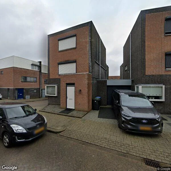 Straatbeeld van Burg. Martinstraat 1, 6431LW Hoensbroek