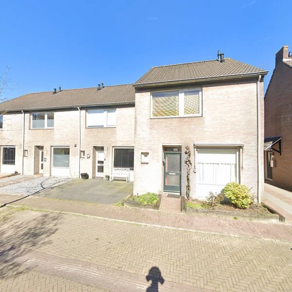 Straatbeeld van Burg. Schijvensstraat 6, 5076GG Haaren