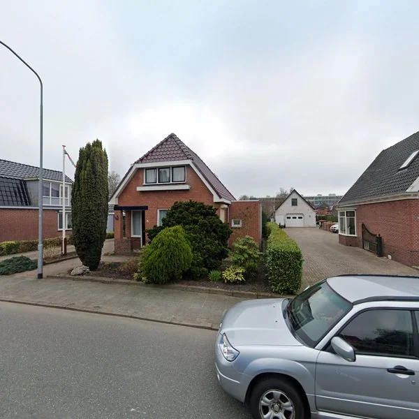 Straatbeeld van Burg v Roijenstr Oost 43, 9602CA Hoogezand
