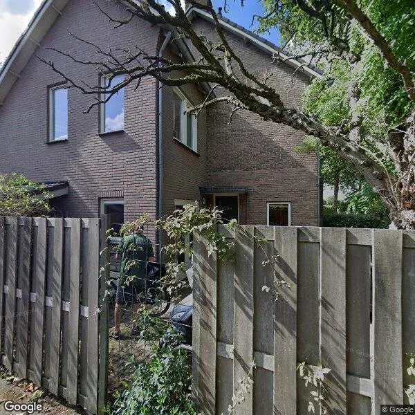 Straatbeeld van Burgemeester Amersfoordtlaan 102, 1171DS Badhoevedorp
