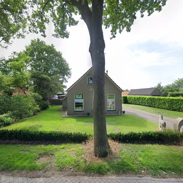 Straatbeeld van Burgemeester G W Stroinkweg 132, 8344XR Onna