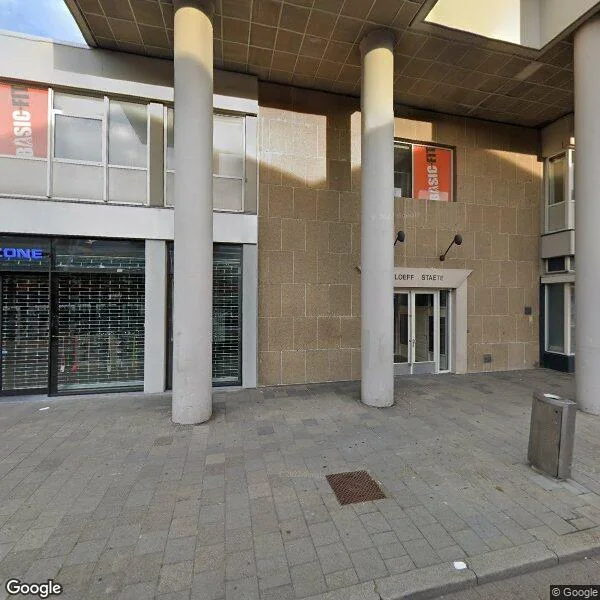 Straatbeeld van Burgemeester Loeffplein 22, 5211RZ Den Bosch