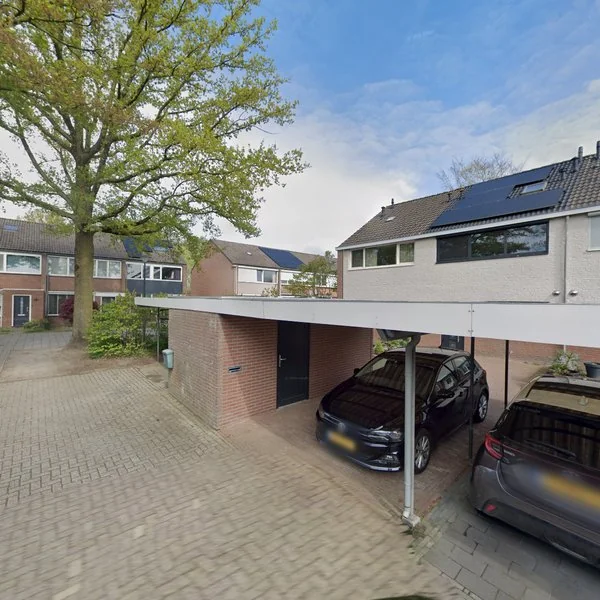 Straatbeeld van Burgemeester Raijmakerslaan 97, 5361KD Grave