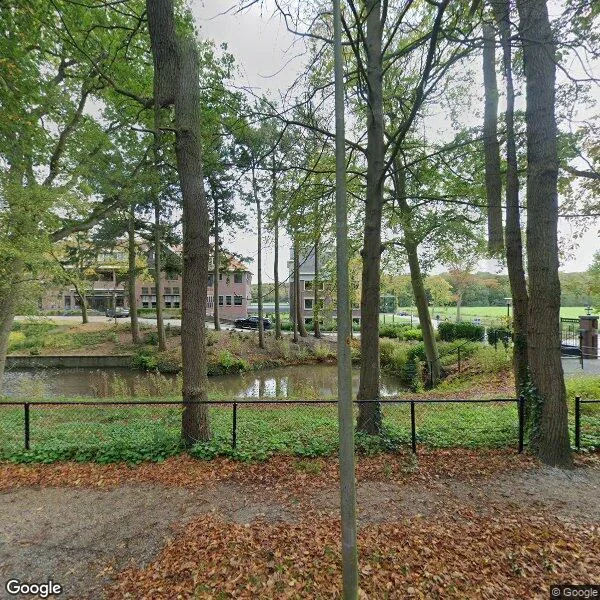 Straatbeeld van Burgemeester Schoute Park 54, 2243DA Wassenaar
