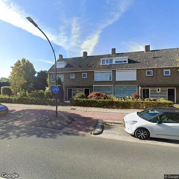 Straatbeeld van Burgemeester Smeelelaan 94, 5144AT Waalwijk