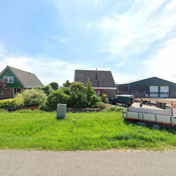 Straatbeeld van Burgemeester Smitweg 33, 2391NE Hazerswoude-Dorp