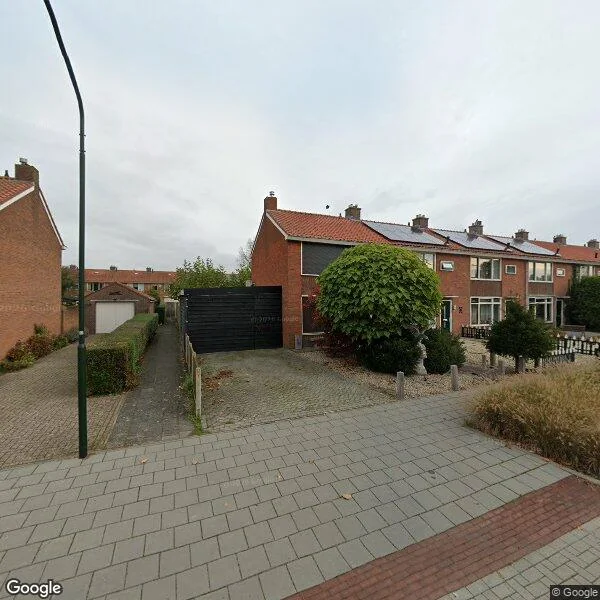 Straatbeeld van Burgemeester van der Lelystraat 90, 4285BN Woudrichem