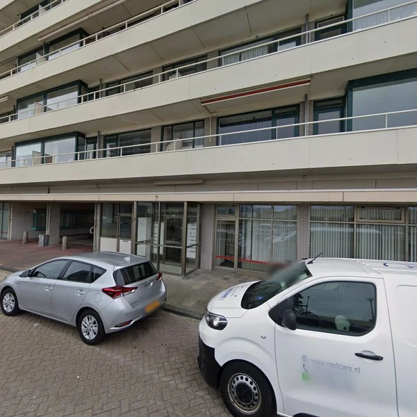 Straatbeeld van Burgemeester van Fenemaplein 10F-12, 2042TC Zandvoort