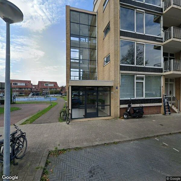 Straatbeeld van Burgemeester Van Haarenlaan 1490, 3117GC Schiedam
