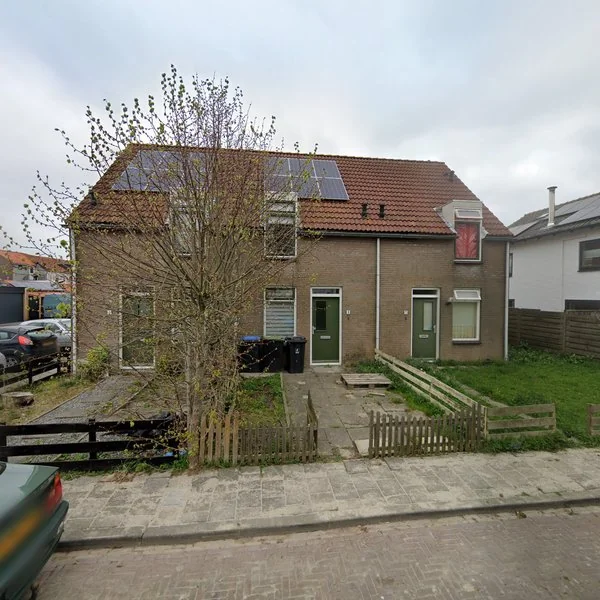 Straatbeeld van Burgemeester van Oeverenstraat 3, 4471AV Wolphaartsdijk