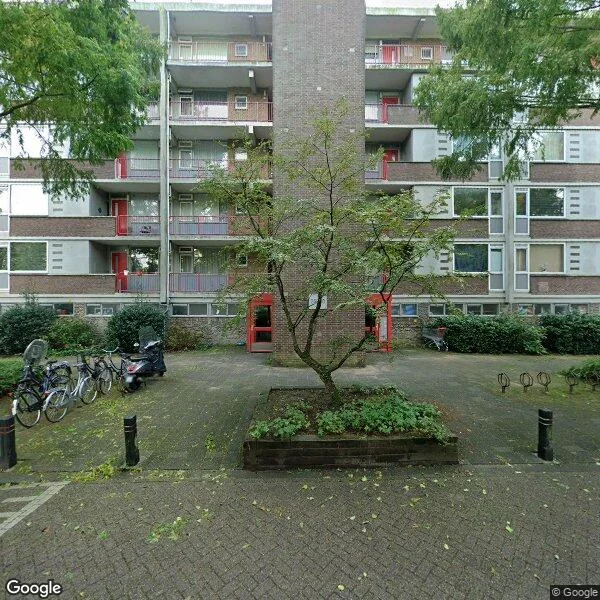 Straatbeeld van Burgemeester Velthuijsenlaan 50, 2262VP Leidschendam