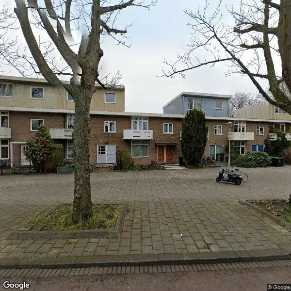 Straatbeeld van Burgemeester Vening Meineszlaan 10, 1063BC Amsterdam