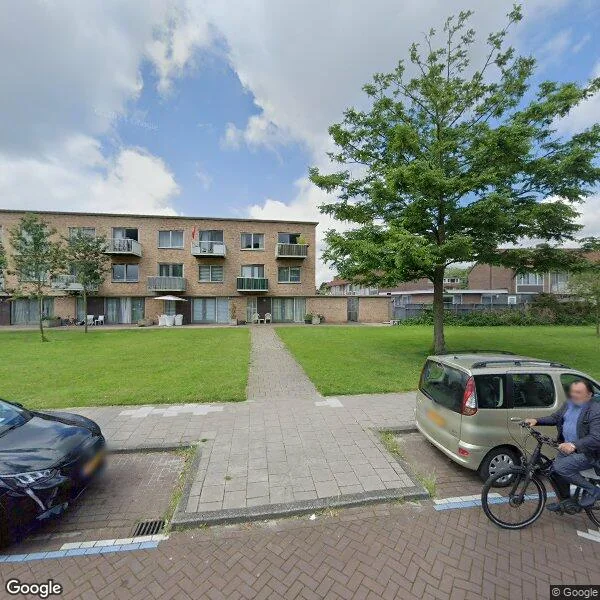 Straatbeeld van Burgemeester Vening Meineszlaan 190, 1063BE Amsterdam