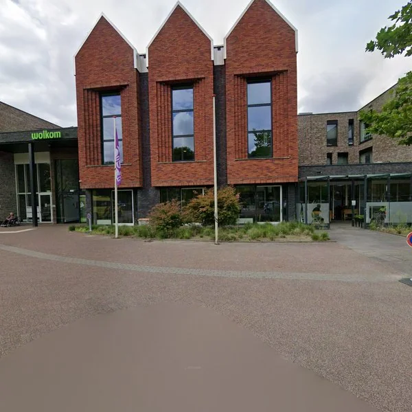 Straatbeeld van Burgemeester Wuiteweg 140-123, 9203KP Drachten
