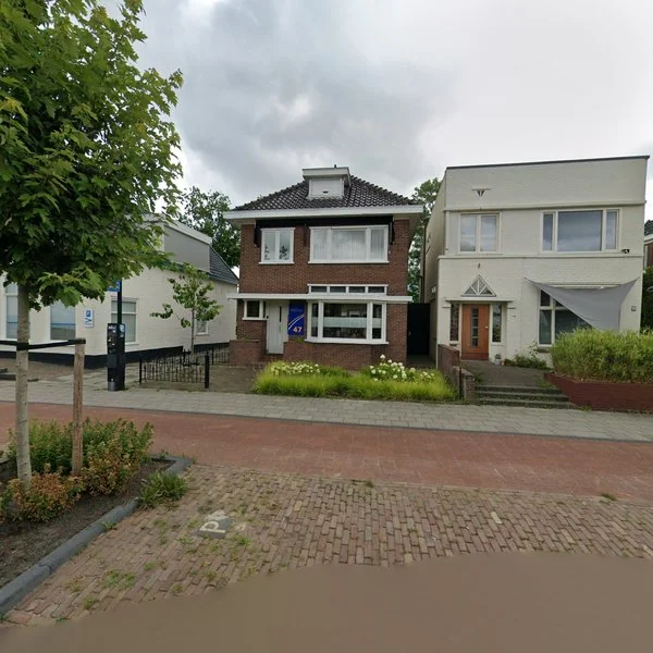 Straatbeeld van Burgemeester Wuiteweg 47a, 9203KA Drachten