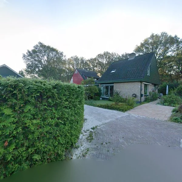 Straatbeeld van Burmanialân 12, 9243KK Bakkeveen