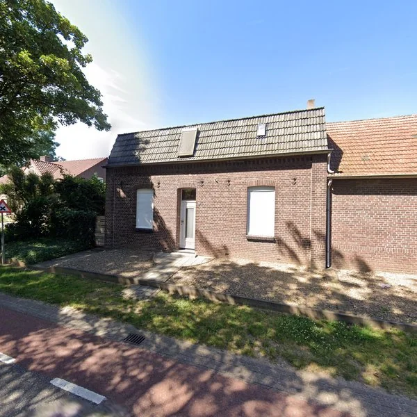 Straatbeeld van Bussereindseweg 51, 5954CG Beesel