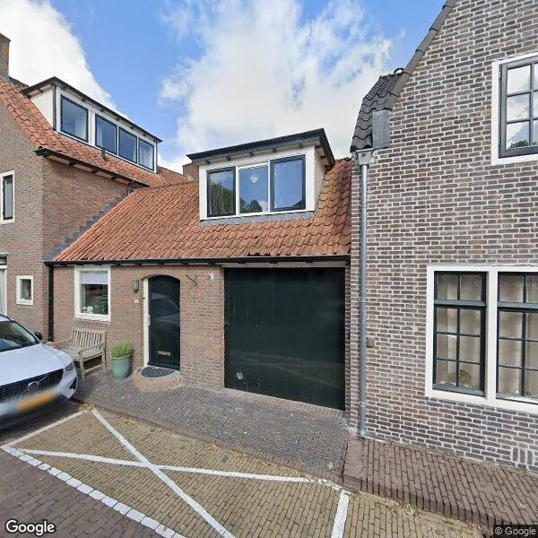 Straatbeeld van Bussummerstraat 64, 1411PN Naarden