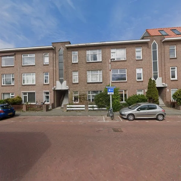 Straatbeeld van Bussumsestraat 201, 2574JJ Den Haag