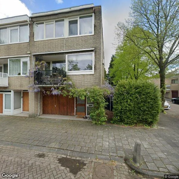 Straatbeeld van Cannenburg 68, 1081HC Amsterdam
