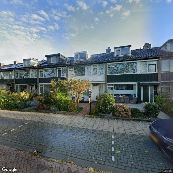 Straatbeeld van Carel Fabritiuslaan 37, 2251XB Voorschoten