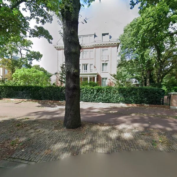 Straatbeeld van Carnegielaan 1, 2517KH Den Haag