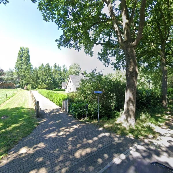 Straatbeeld van Carstenswijk 15, 7916TM Elim