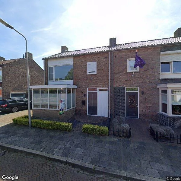 Straatbeeld van Caspar Damstraat 30, 4881CK Zundert
