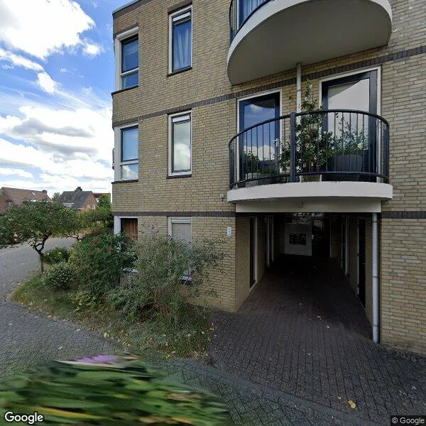 Straatbeeld van Charley Tooropstraat 34, 7004AS Doetinchem