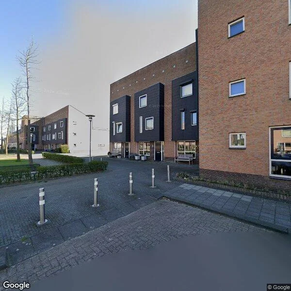 Straatbeeld van Chopinplein 26, 3261WL Oud-Beijerland