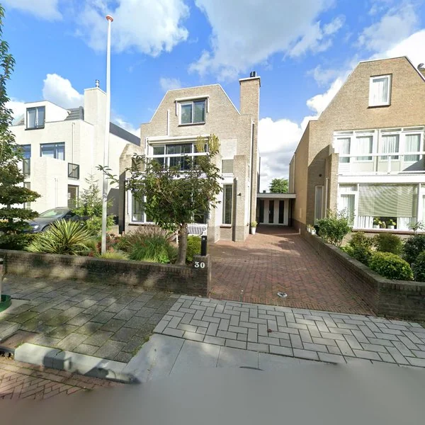 Straatbeeld van Christinalaan 30, 2231ZP Rijnsburg