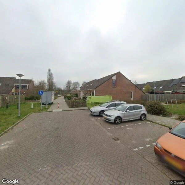 Straatbeeld van Chrysantenlaan 13, 1731XW Winkel