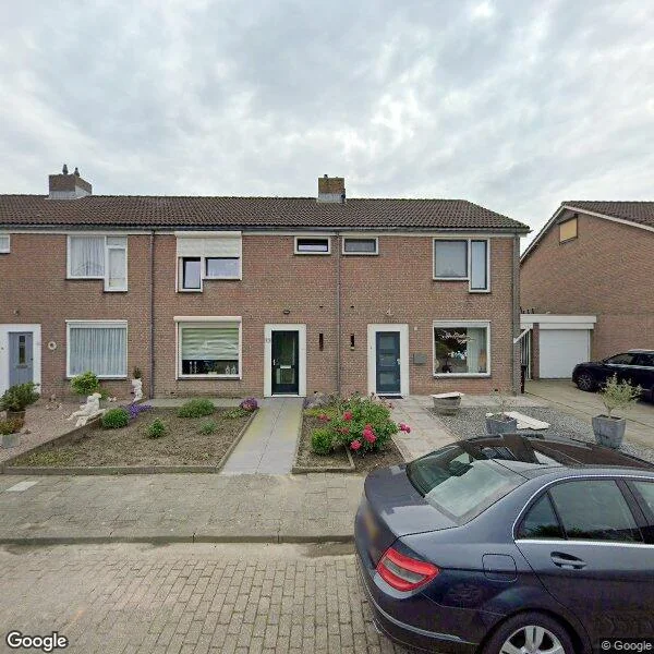 Straatbeeld van Clivialaan 25, 4542CJ Hoek