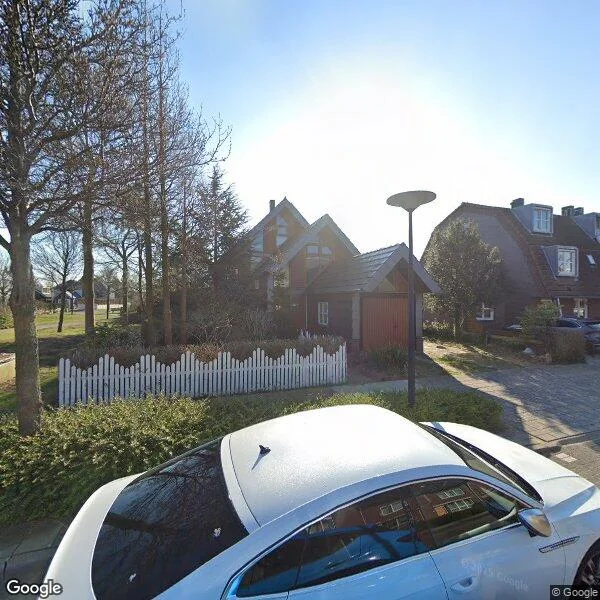 Straatbeeld van Count Basielaan 44, 1948AV Beverwijk