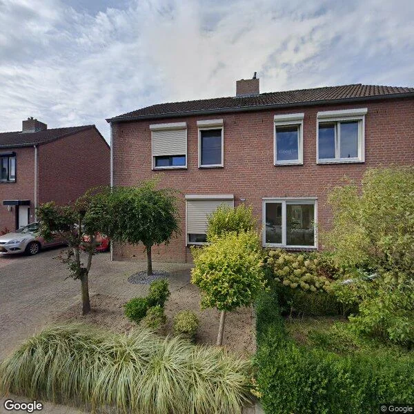 Straatbeeld van Coupmansstraat 4, 6088HH Roggel