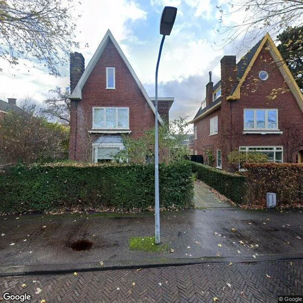 Straatbeeld van Crayenesterlaan 48, 2012TL Haarlem