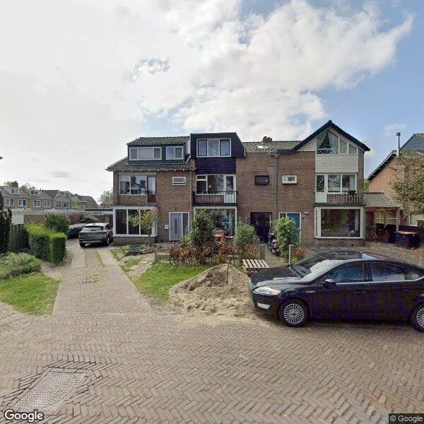 Straatbeeld van Cruijscamplaan 9, 1851XA Heiloo