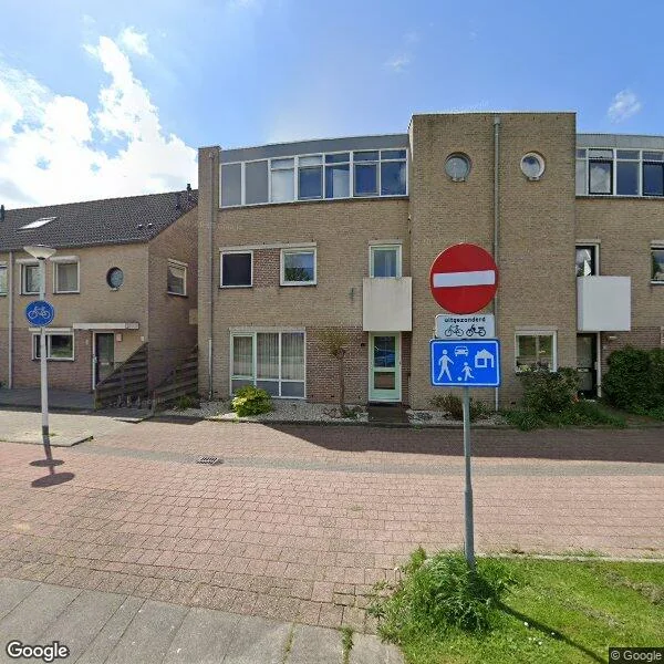 Straatbeeld van Cypressenlaan 11, 3355SB Papendrecht