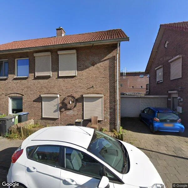 Straatbeeld van Cypresstraat 165, 5213EV Den Bosch